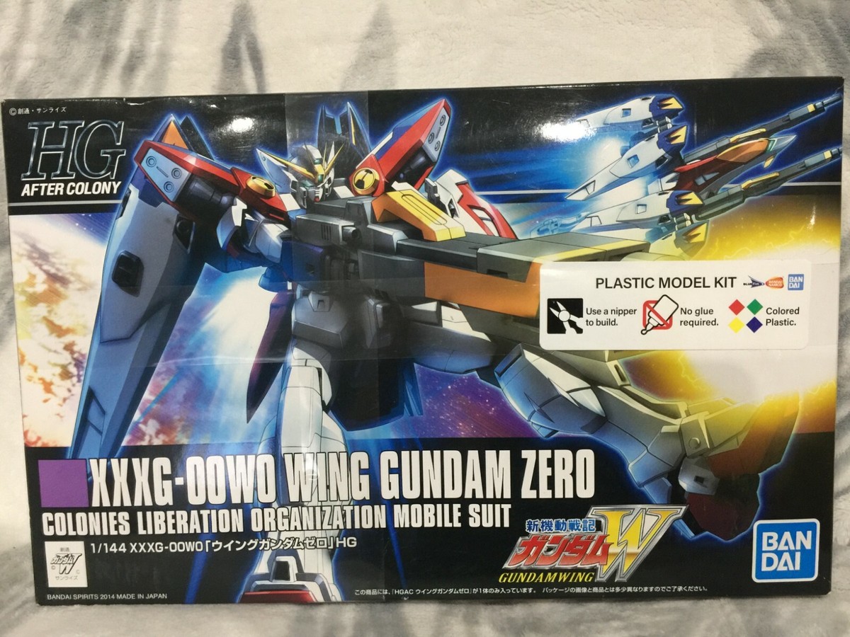 GUNDAM WING XXG-00W0 Wing Gundam Zero 1:144 Model Kit Bandai