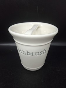 Pottery Barn Kids Off White Bathroom Set Toothbrush Holder