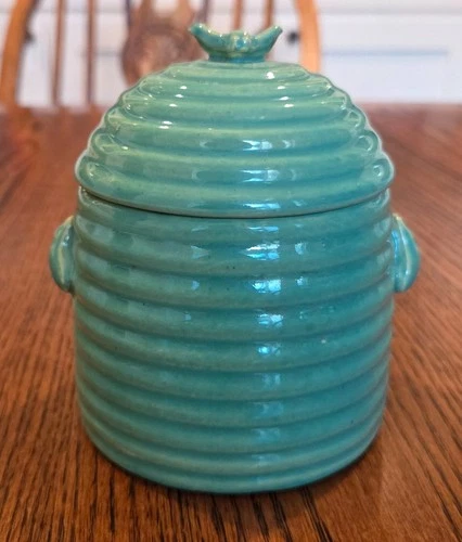 Vintage Bauer Pottery Honey Bee Jar *Mint*
