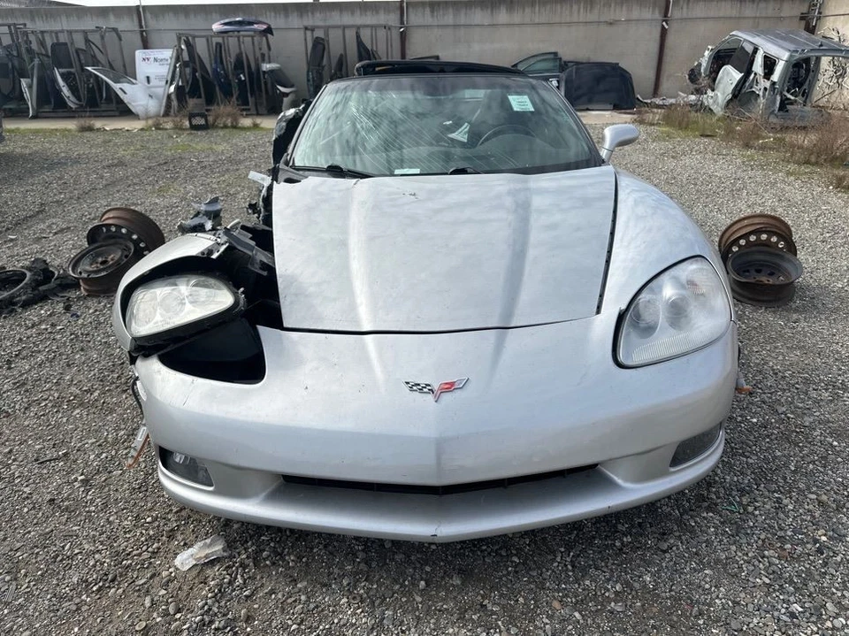 RIGHT FRONT CALIPER 2005-2013 CHEVROLET CORVETTE - Image 2 of 4