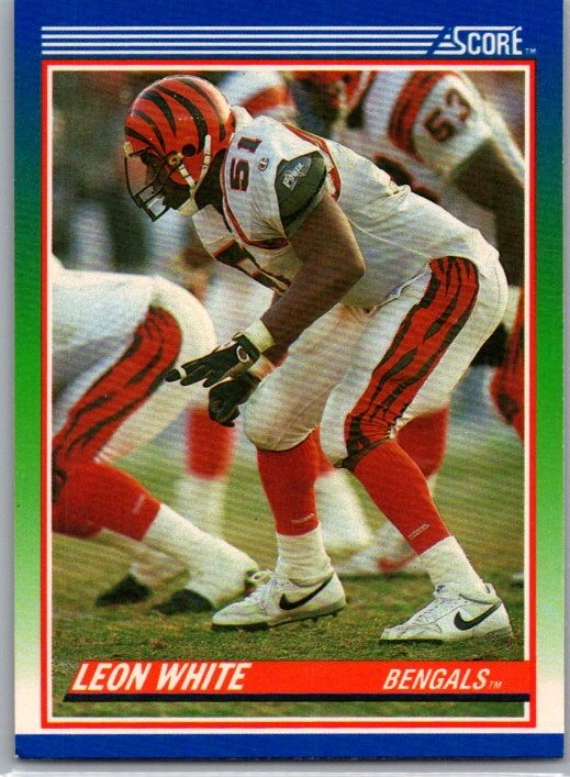 1990 Score #32 Leon White