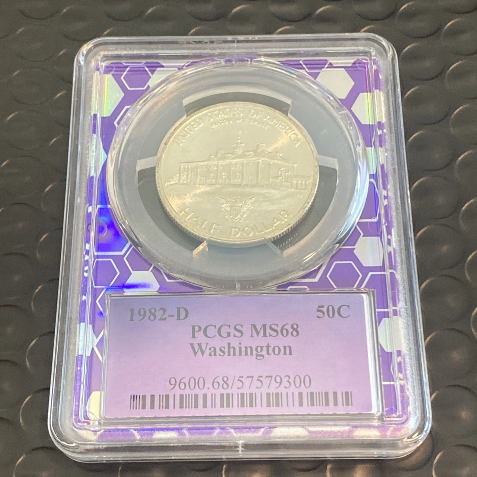 1982-D 50C WASHINGTON SILVER HALF DOLLAR COMMEMORATIVE PCGS MS68 - Image 2 of 4