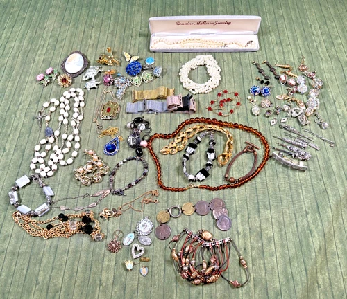 Vintage Costume Jewelry Lot