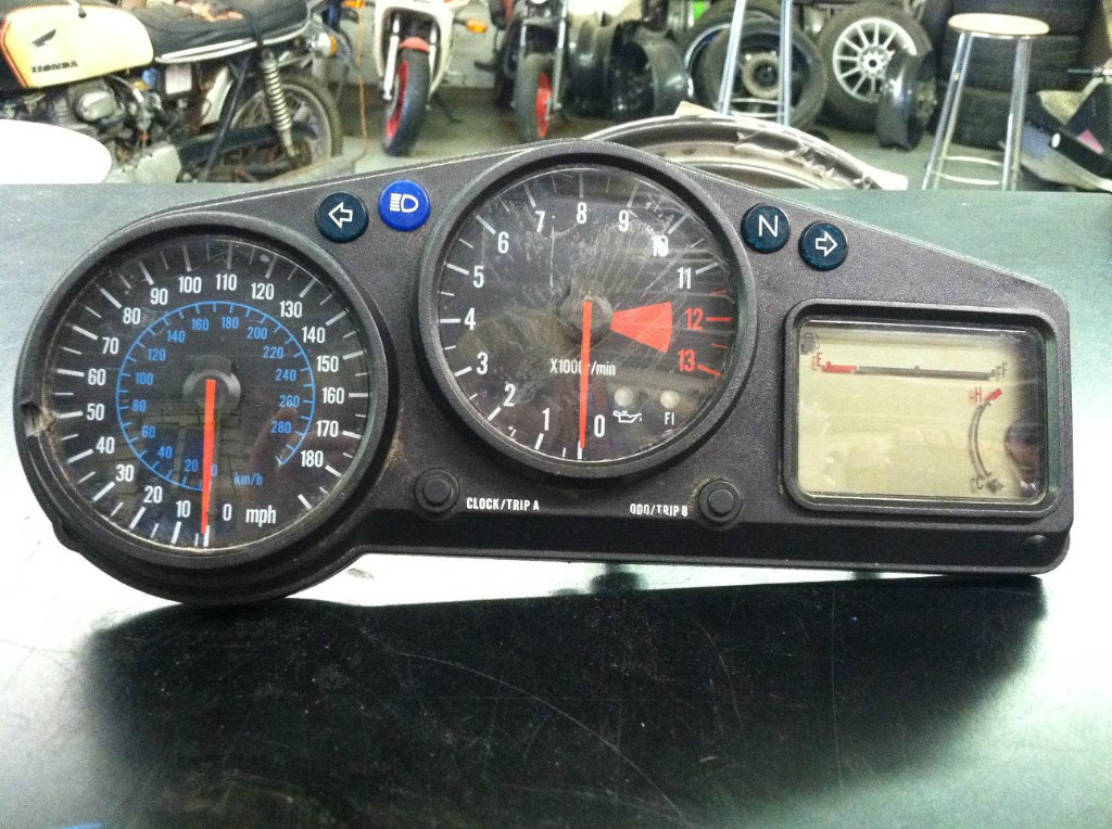 01-05 Kawasaki ZX12 ZX12R Gauges Speedo Tach OEM very low