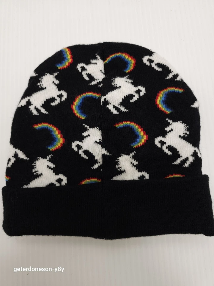 🌈Gorro Plegado Toque Negro Con Unicornios Y Arco Iris OSFM 🌈 Foto 2 de 4