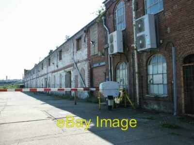 Foto 6x4 Gothic Works Eingang von Hardy Road Norwich für eine andere Ansicht o c2018