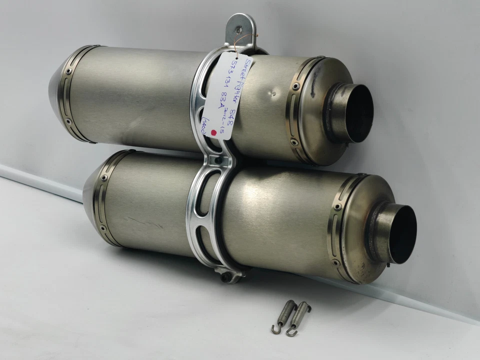 Silenciador trasero Ducati Streetfighter 848 57313183A Foto 3 de 4