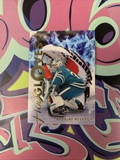 Yaroslav Askarov Hot Gloves Flair 2025-26 SAN Jose Sharks (PH)