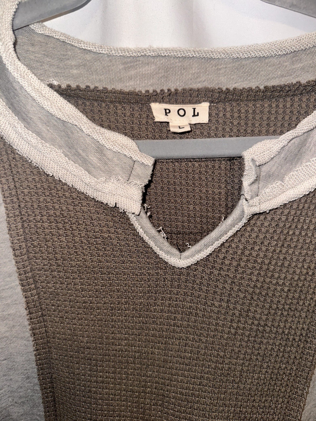 POL Waffle Knit Patchwork Pullover Sweater V-Neck… - image 2