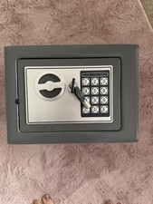 Safe Safebox With Key Electronic Secure Storage Box With Key Lock 6445