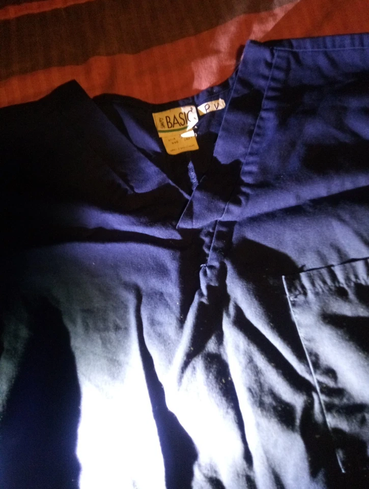 Scrub Top Size Small Brand Simply Basic - Image 2 of 2