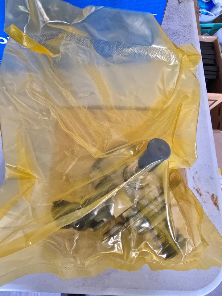 Bomba de combustible de alta presión original OEM Hyundai Kia HPFP 353202GGA0 Foto 2 de 4