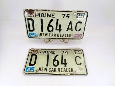 Vtg. 1974 Maine New Car Dealer License Plate Pair D 164 C AC Multi Sticker Lot