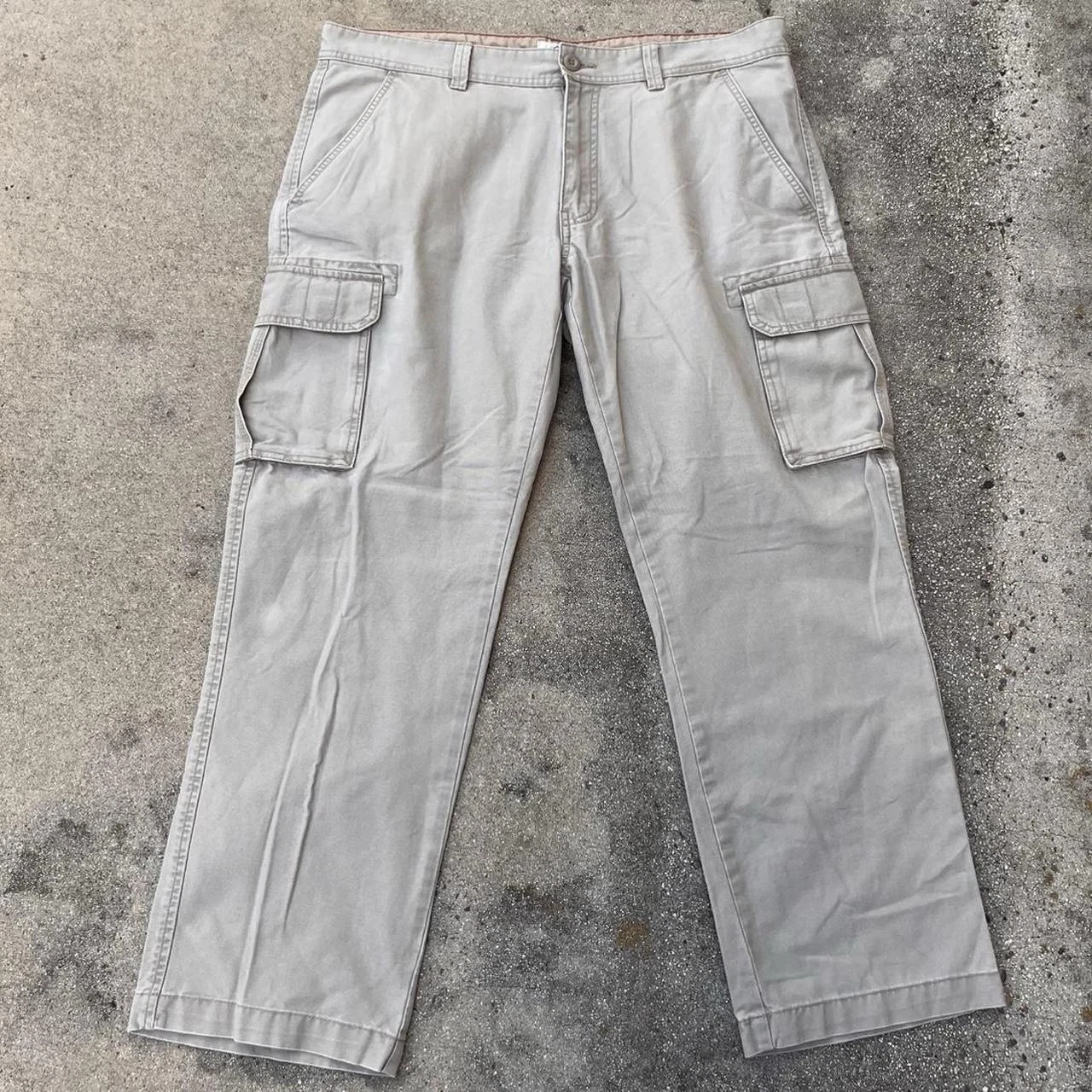 Cargo Pants St John’s Bay Mens Cargo Pants Size 36x28 Beige