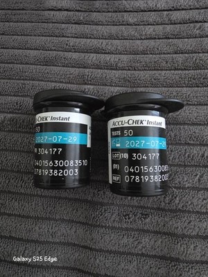 Roche Accu-Chek Instant Diabetes Blutzucker Teststreifen, 2 x 50 Stück