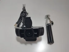 Logitech - C922 Pro Stream 1080 Video Streaming, Recording and tripod