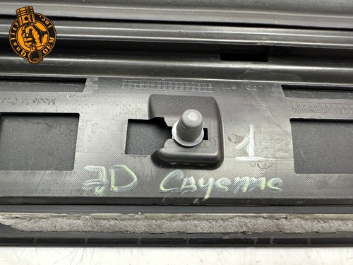 2019-2025 PORSCHE CAYENNE - FRONT RIGHT DOOR EXTERIOR LOWER MOLDING TRIM OEM 24k - Picture 10 of 12