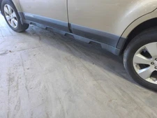 Driver Side LEGACY    2010 Rocker Panel Moulding 657303