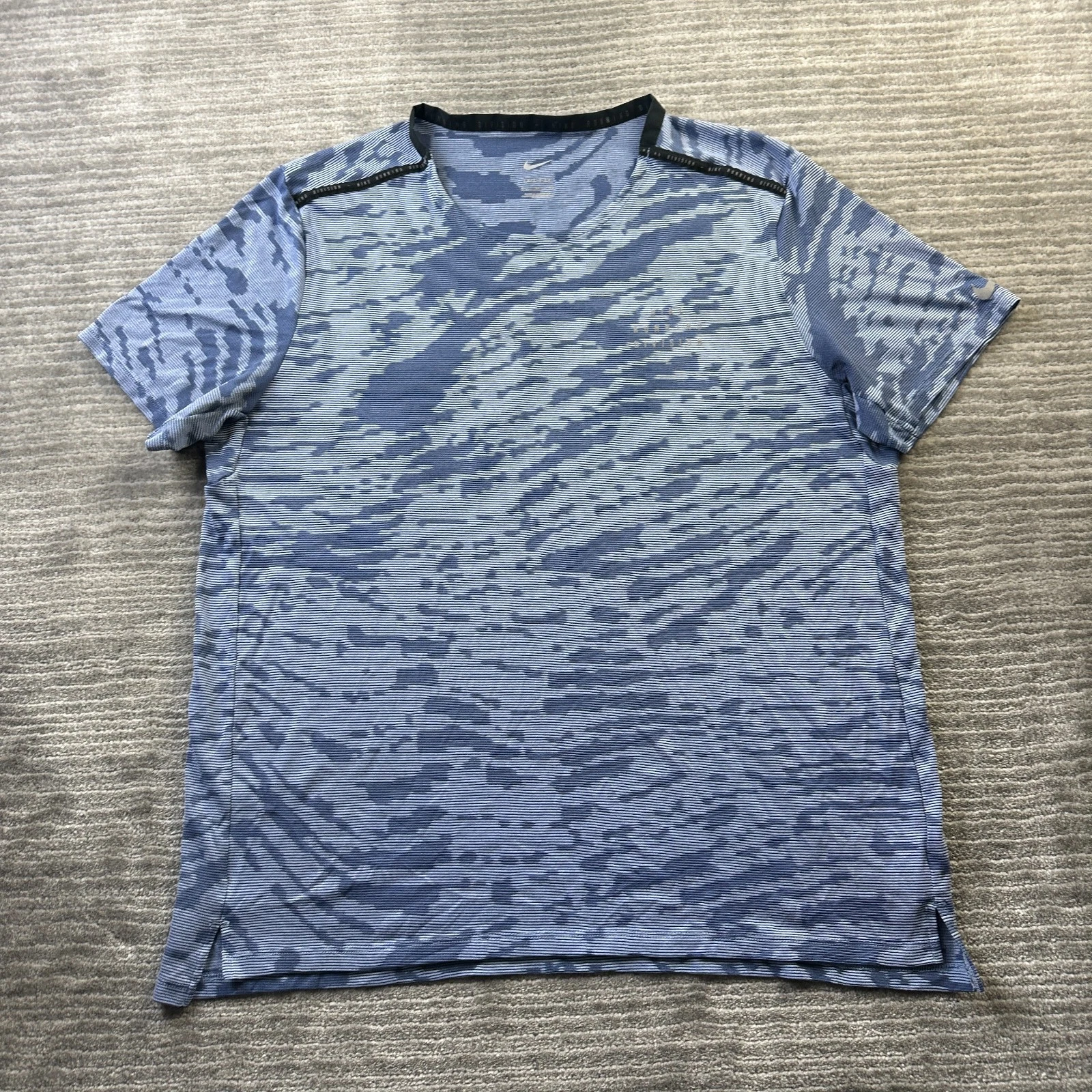 Nike Shirt Mens Extra Large Blue Dri Fit Running Division Performance
Opens in a new window or tab