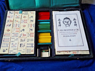 Mah Jongg Spiel Deutschland Leder Kasten 148 Steine Richter Rudolstadt 1920