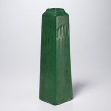 Weller Bedford Four-Sided Embossed Vase Smooth Matte Green Glaze 10.25