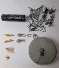 Vintage Fly Fishing Lot Millsite Daisy Fly Box Dry Fly Spray Flies Stringer