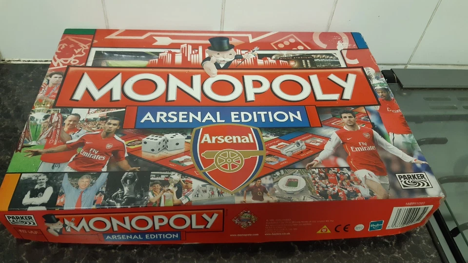 Monopoly Arsenal Edition 2008-2009 - RARE Retro - Image 2 of 4