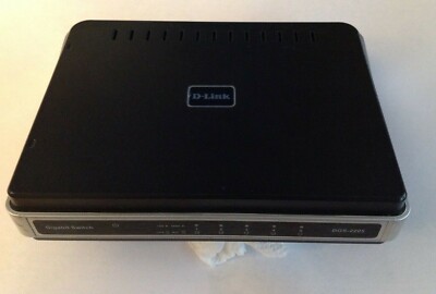 D-Link Ethernet Gigabit 5-Port Switch Model DGS-2205