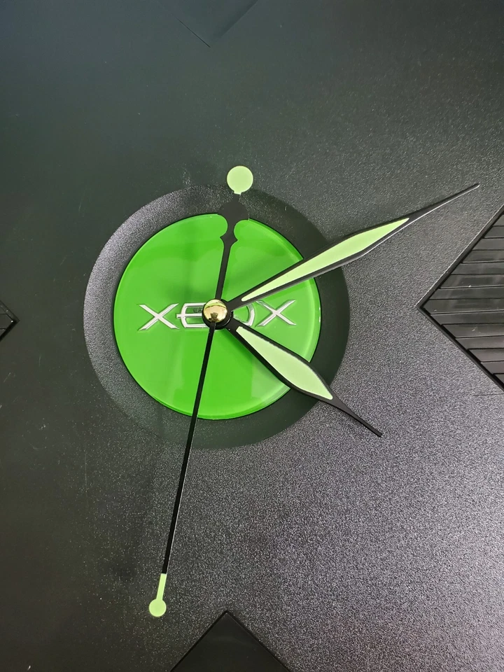 Genuine Original OG Xbox Hanging Wall Clock - Unique! - Image 4 of 4