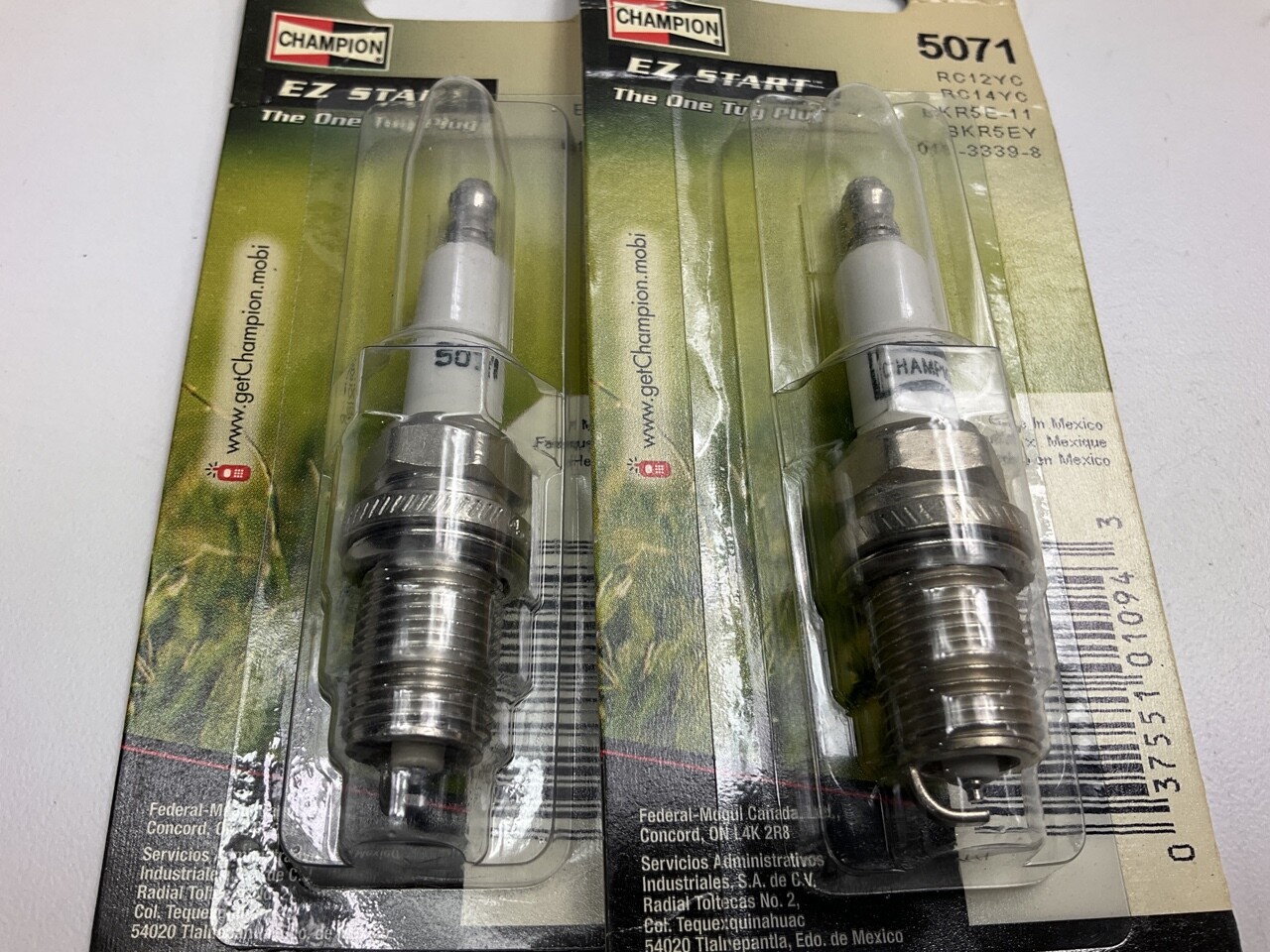 Champion RC12YC Alternative spark plugs