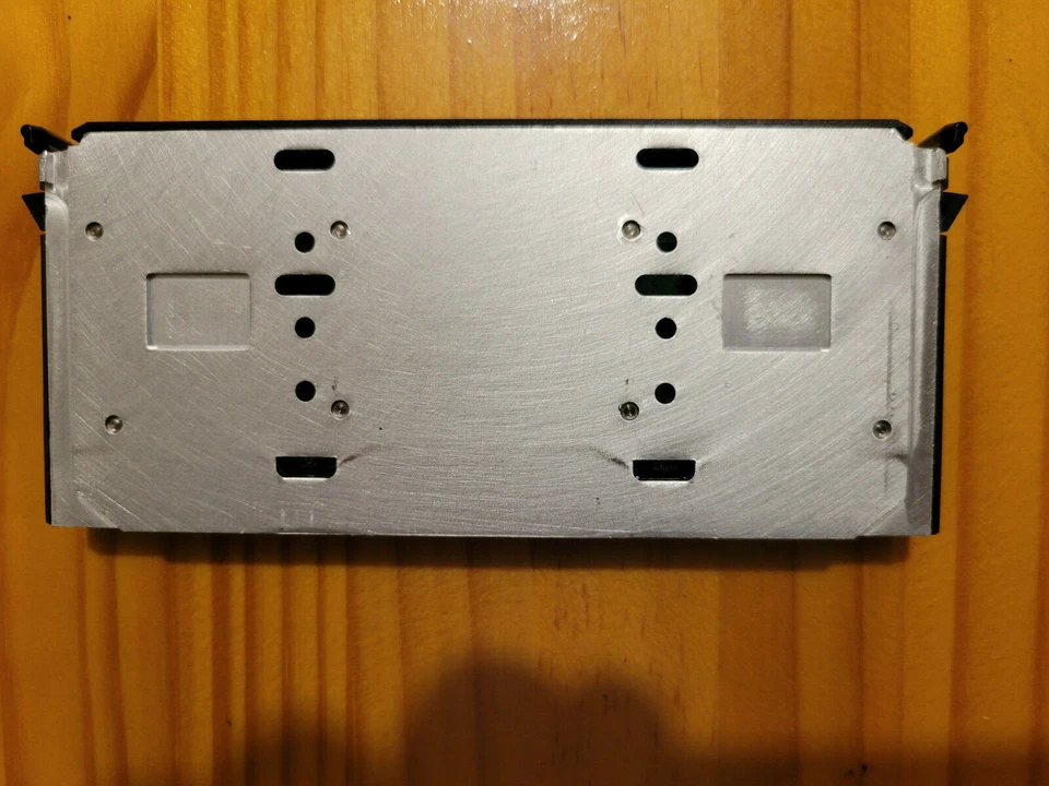 AMD Athlon A0700MPR24B A Socket Slot A CPU 700 MHz - Image 4 of 4