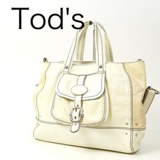 Tods Patent Leather Ivory Tote Bag Shoulder Strap Silver Hardware Authentica