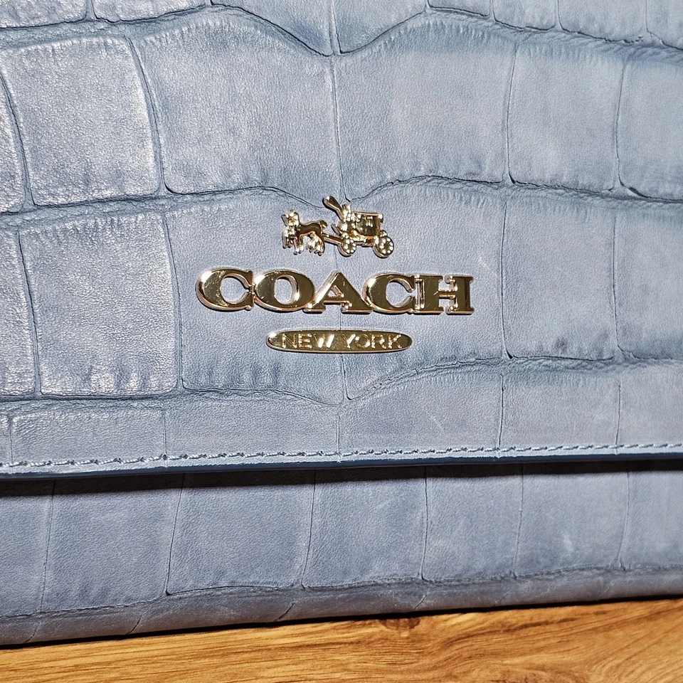 COACH Clutch Purse Blue Denim Leather Crocodile Embossed limited Edition 2015 - Image 4 of 4