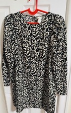 Mango Abstract Print Shift Dress Long Sleeve Round Neck Short Black White US S