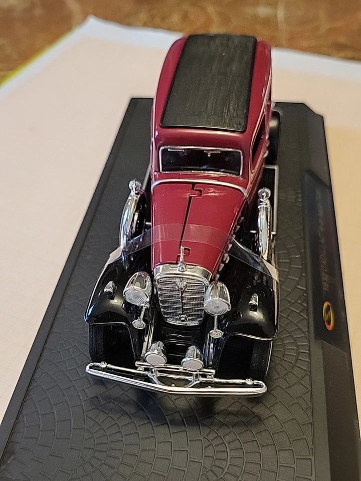 1:32 Signature Models 1932 Cadillac - Bild 2 von 4