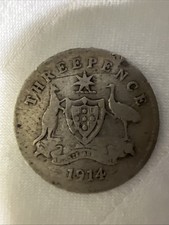1914 three 3 pence George V Head Australian Silver Coin Rare