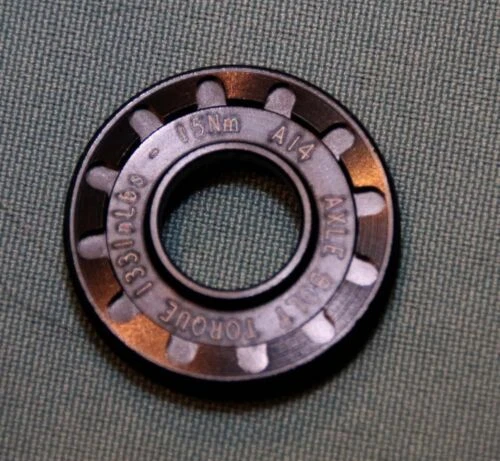 Cannondale 黑色自行车轮毂