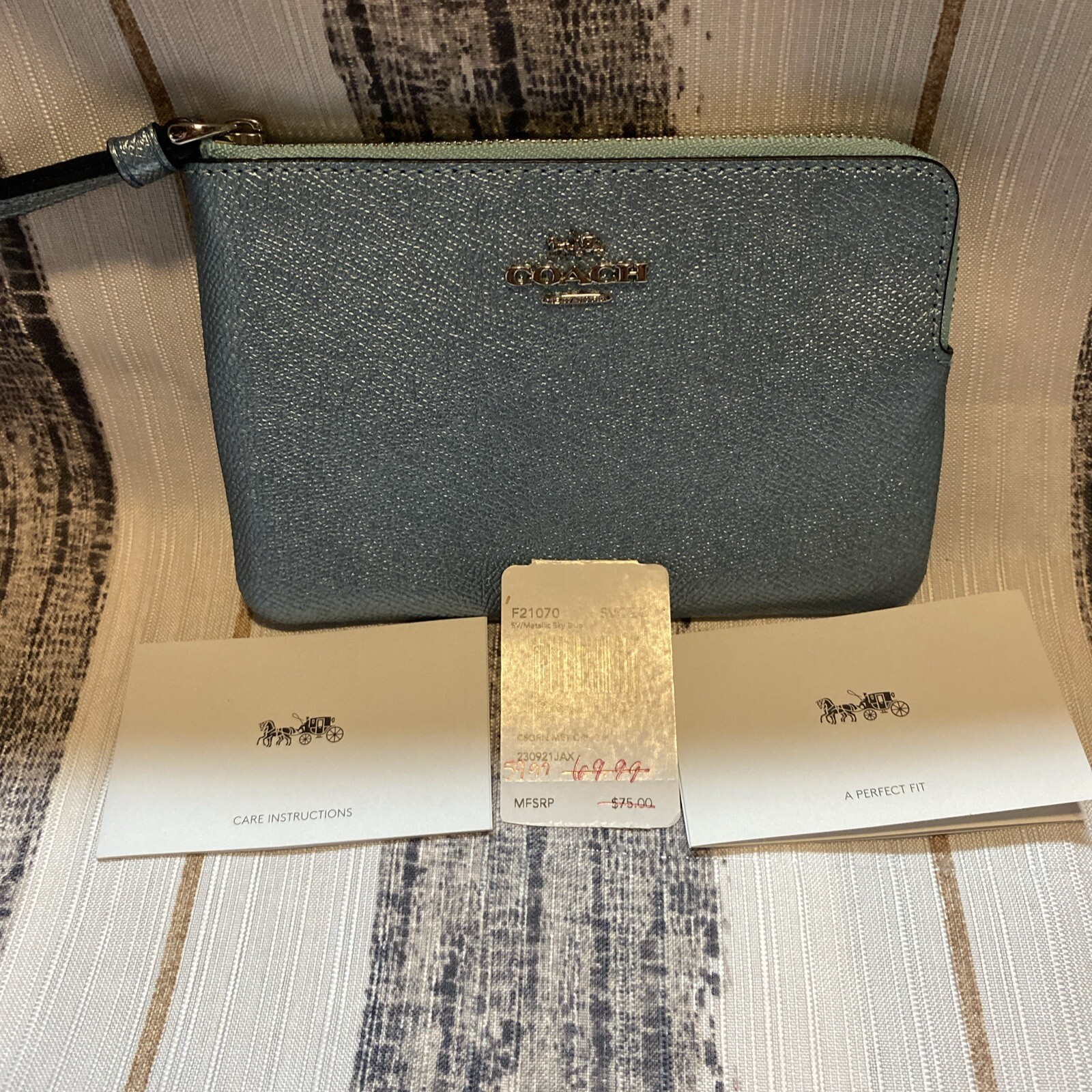 Coach Light Blue Crossgrain Leather Zip Wristlet Clutch F21070