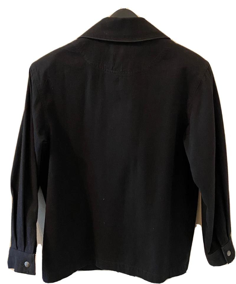 Chaqueta negra Willow Bend para mujer botones plateados y detalles hombreras vintage Foto 3 de 4