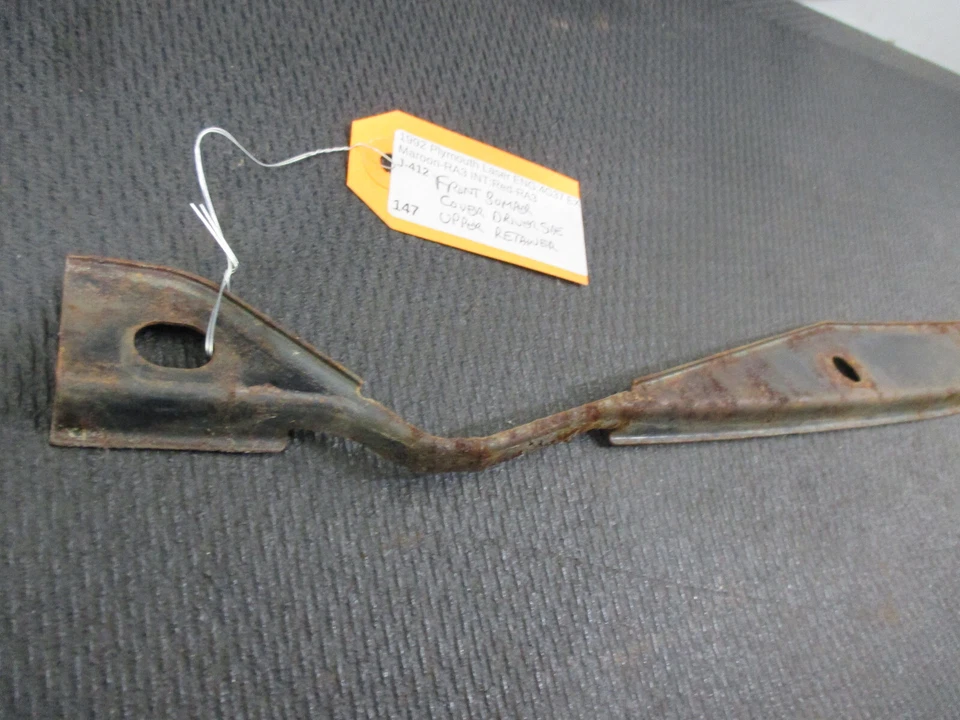 Cubierta de parachoques delantero láser Plymouth 1992 soporte de retención superior lado del conductor Foto 4 de 4