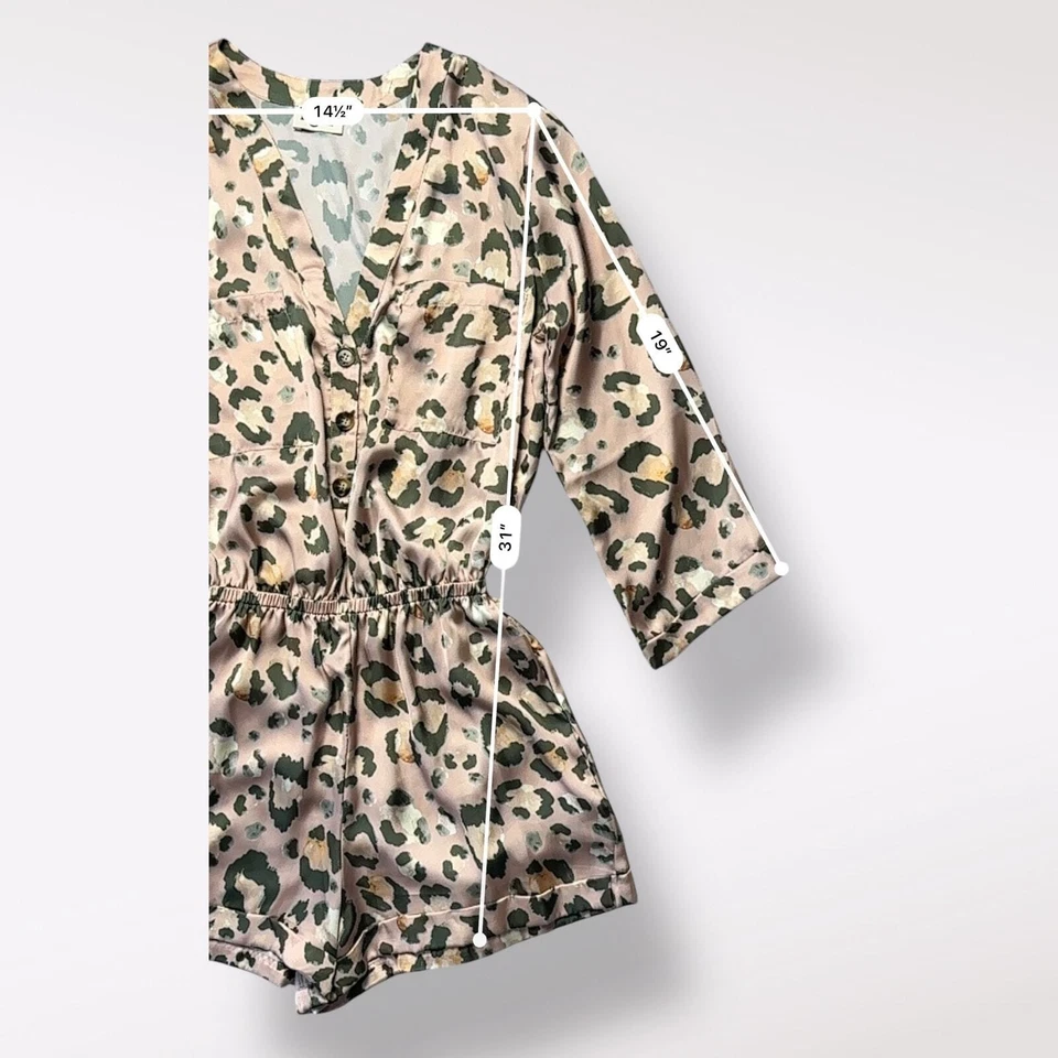 Mameluco Show Me Your Mumu Rubor Rosa Estampado Guepardo Talla S Satinado Boho Nuevo sin Etiquetas Foto 4 de 4