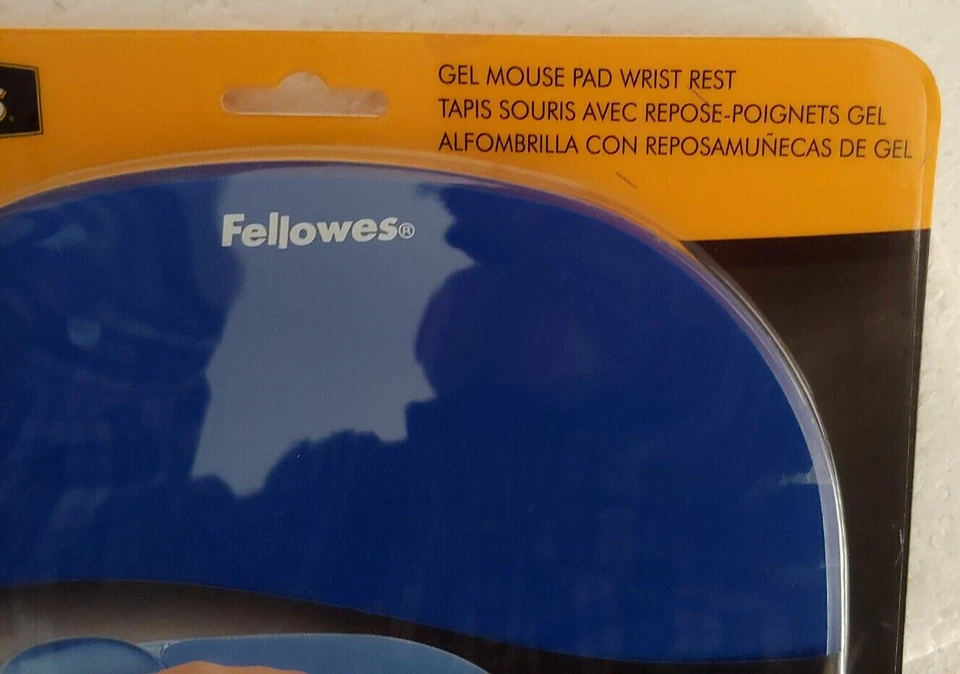 Gel Crystals Computer Mouse Pad with Wrist Rest / 8" by 9 1/4" Blue 91141 - Image 2 of 4