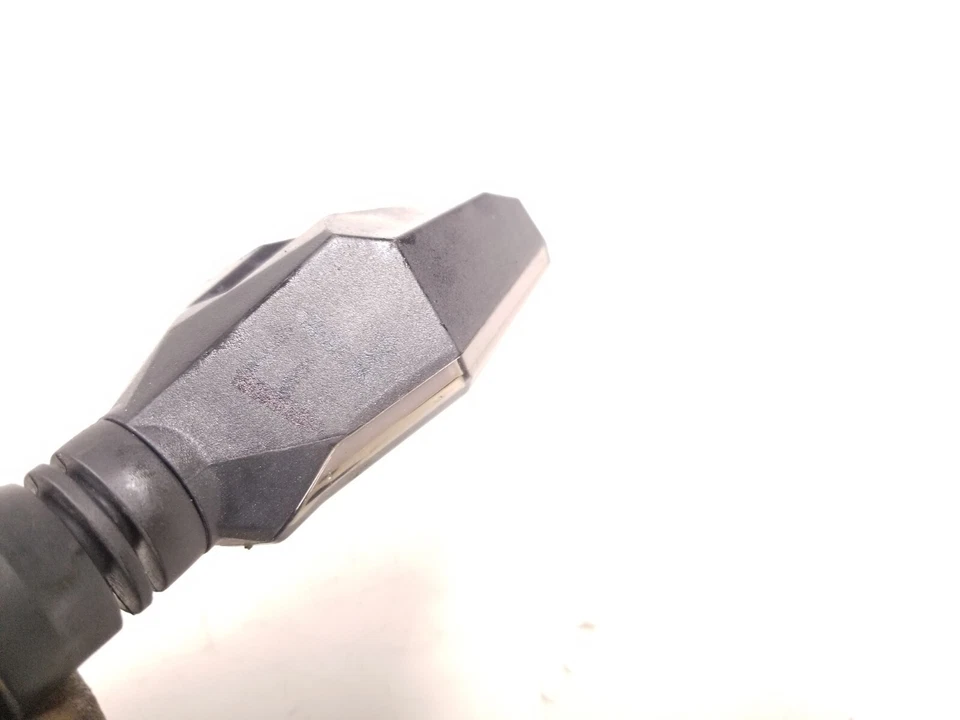 2006 MV Agusta Brutale 910S Front Left Turn Signal Indicator Light - Image 2 of 4