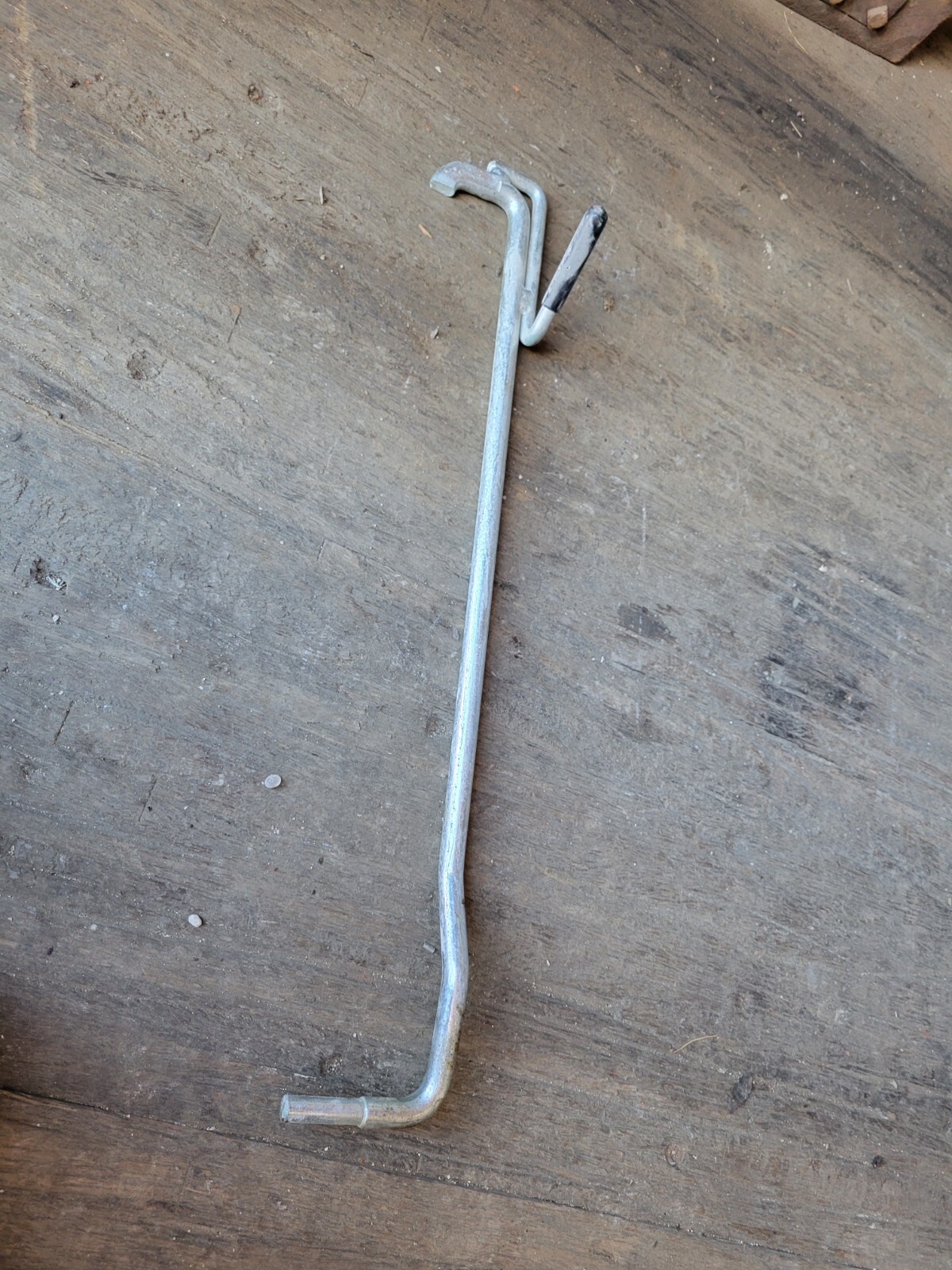 JOHN DEERE GATOR CARGO BOX PROP ROD eBay