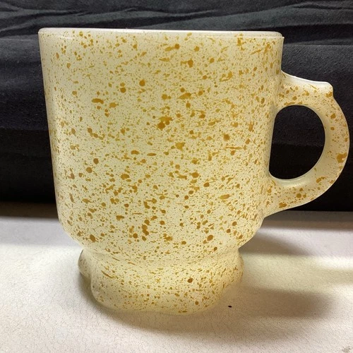 Vintage Anchor Hocking  Fire King Oven Proof Concord Mustard Yellow Speckle Mug