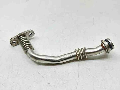 VW PASSAT Variant B8 3G5 Turbinenschmierrohr 04L145736H 2.00 Diesel 27252898