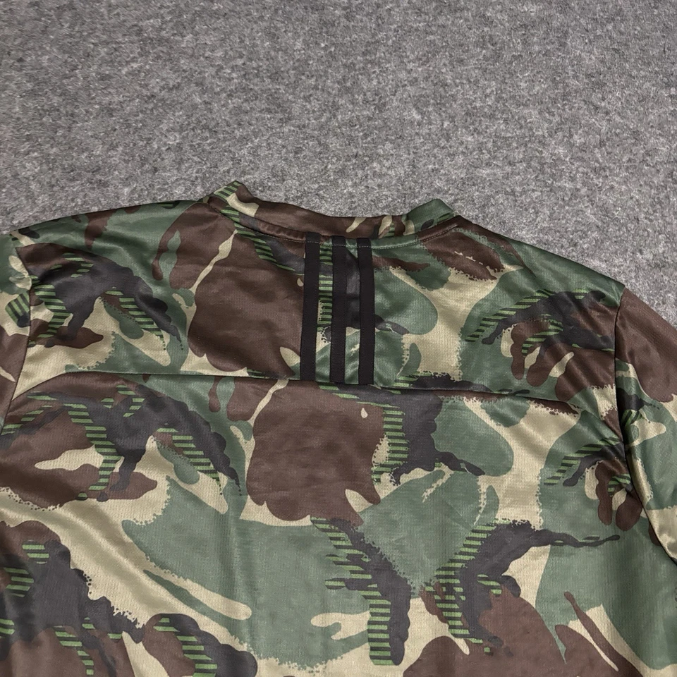 adidas AeroReady Camo Short Sleeve Training Top Men’s Medium - Image 4 of 4