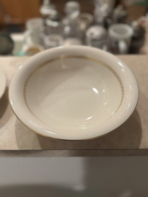 Pickard China Laurel 1032 Gold Trim Serving Bowl 9  Made In USA
