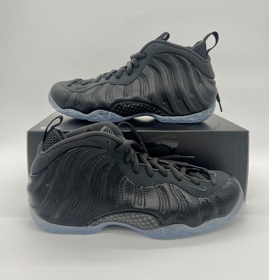 Men's 9 - Nike Air Foamposite One Carbon Fiber Black HF2902-002
