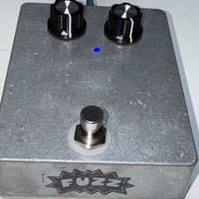 Pedal de distorsión para guitarra D*A*M ZONK MACHINE CLONE FUZZ